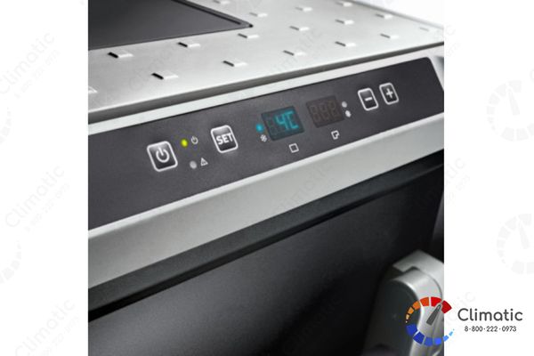 Автохолодильник Dometic CoolFreeze CFX-28, 26л, охл./мороз., диспл., питание 12/24/220В